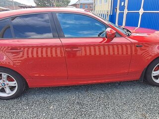 2011 BMW 1 серии 116i I (E81/E82/E87/E88) Рестайлинг, красный, 950000 рублей, вид 4