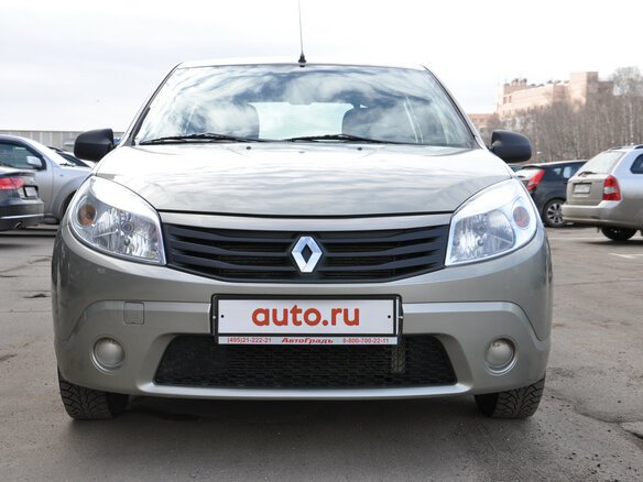 2012 Renault Sandero I, бежевый