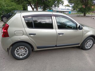 2013 Renault Sandero I, бежевый, 495000 рублей, вид 4