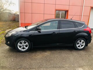 2014 Ford Focus III, чёрный, 880000 рублей, вид 3