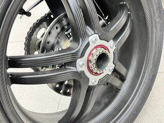 2023 Ducati Panigale V4, чёрный, 7999000 рублей, вид 5