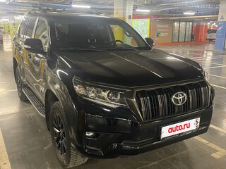 2021 Toyota Land Cruiser Prado 150 Series Рестайлинг 3, чёрный, 6200000 рублей, вид 2