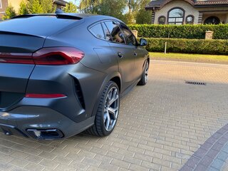 2020 BMW X6 M50d III (G06), чёрный, 7695000 рублей, вид 3