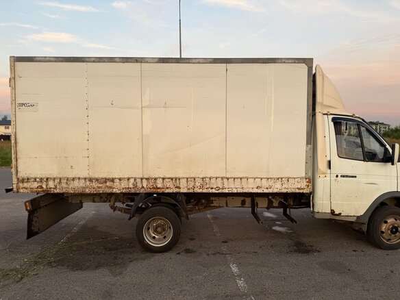2005 ГАЗ ГАЗель (3302), белый, 650000 рублей - вид 5
