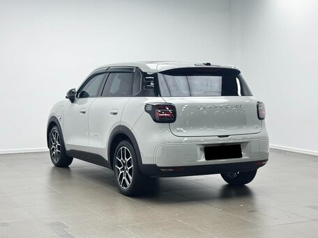 2026 Leapmotor A10 53 kWh, серый, 2140000 рублей, вид 4