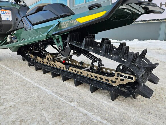 2025 BRP Ski-Doo Summit 850, зелёный, 2990000 рублей - вид 8
