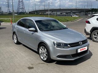 2013 Volkswagen Jetta VI, серый, 900000 рублей, вид 3