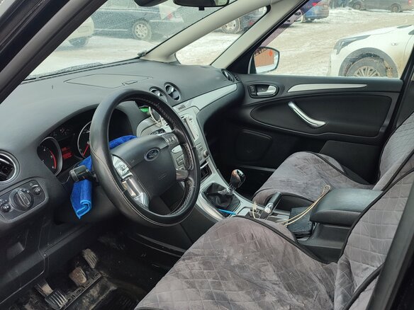 2009 Ford S-MAX I, чёрный, 880000 рублей - вид 5