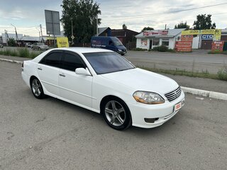 2001 Toyota Mark II IX (X110), белый, 730000 рублей, вид 2