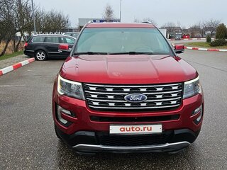 2015 Ford Explorer V Рестайлинг, красный, 2500000 рублей, вид 1