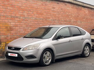 2008 Ford Focus II Рестайлинг, серебристый, 370000 рублей, вид 1