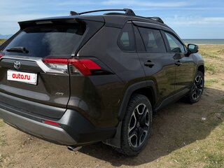 2021 Toyota RAV4 V (XA50), коричневый, 3599999 рублей, вид 5