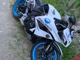 2010 Honda CBR 600RR, синий, 700000 рублей, вид 3