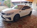 2020 Kia Optima IV Рестайлинг, белый, 1680000 рублей