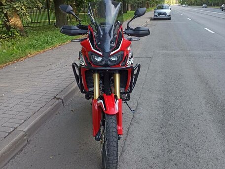 2016 Honda CRF 1000L Africa Twin, красный, 900000 рублей, вид 5