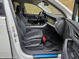 2023 Audi Q7 45 TDI II (4M) Рестайлинг, белый, 10250000 рублей, вид 5