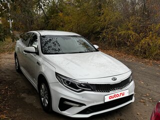 2018 Kia Optima IV Рестайлинг, белый, 1630000 рублей, вид 2