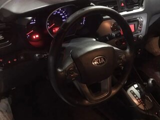 2014 Kia Rio III, белый, 680000 рублей, вид 4