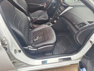 2015 Hyundai Solaris I Рестайлинг, белый, 760000 рублей, вид 4