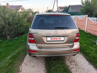 2009 Mercedes-Benz M-Класс 320 II (W164) Рестайлинг, серый, 1500000 рублей, вид 5