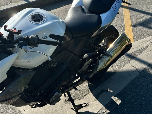 2008 Kawasaki Z 1000, белый, 530000 рублей - вид 5