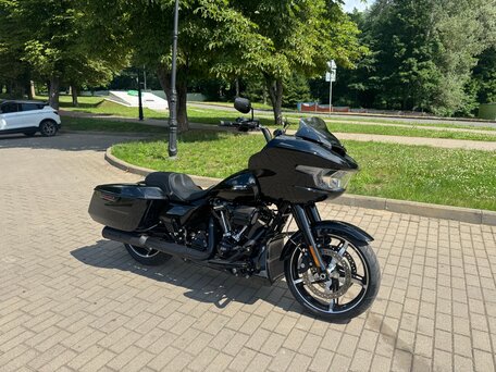 2024 Harley-Davidson Road Glide Special, чёрный, 3350000 рублей, вид 1