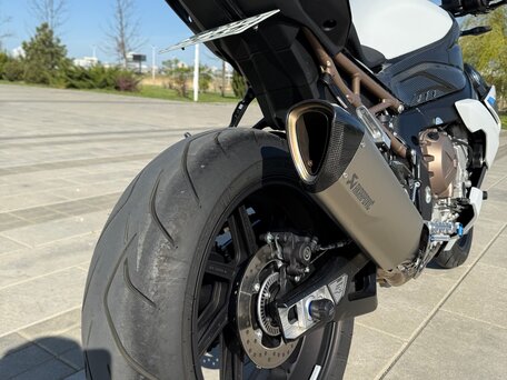 2023 BMW S 1000 R, белый, 2200000 рублей, вид 5