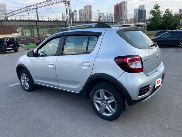 2016 Renault Sandero Stepway II, серый, 750000 рублей - вид 10