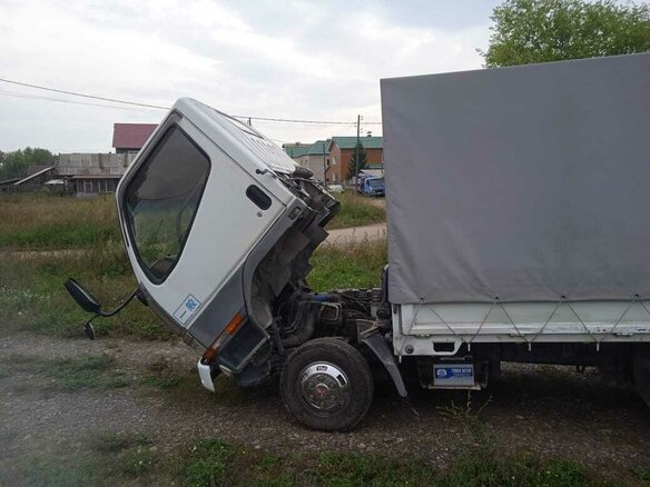 1996 Fuso (Mitsubishi) Canter, белый, 1050000 рублей - вид 1
