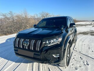 2018 Toyota Land Cruiser Prado 150 Series Рестайлинг 2, чёрный, 4994000 рублей, вид 2