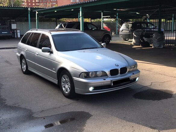 2002 BMW 5 серии 520i IV (E39) Рестайлинг, серебристый - вид 3