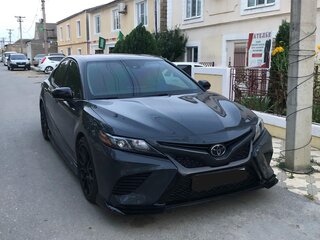 2022 Toyota Camry US Market VIII (XV70) Рестайлинг, серый, 3500000 рублей, вид 3