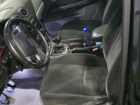 2007 Ford Focus II, чёрный, 700000 рублей - вид 8