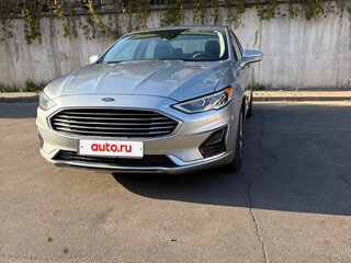 2020 Ford Fusion (North America) II Рестайлинг, серебристый, 1400000 рублей, вид 3
