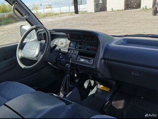 2003 Toyota HiAce H100, серый, 1299000 рублей, вид 5