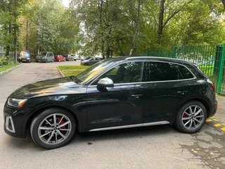 2021 Audi SQ5 II (FY) Рестайлинг, чёрный, 5000000 рублей, вид 3