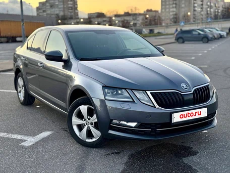 2018 Skoda Octavia III (A7) Рестайлинг, серый, 1800000 рублей, вид 2