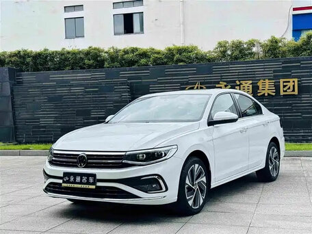 2023 Volkswagen Bora IV (China Market) Рестайлинг, белый, 1480000 рублей, вид 1
