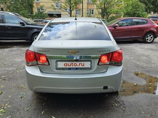 2011 Chevrolet Cruze I, серебристый, 650000 рублей, вид 5