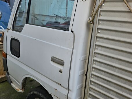 1987 Nissan Atlas, белый, 350000 рублей, вид 4