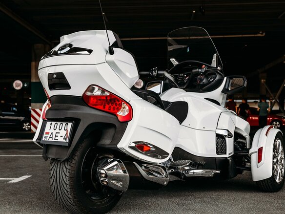 2015 BRP Can-Am Spyder, белый, 1528202 рублей - вид 29