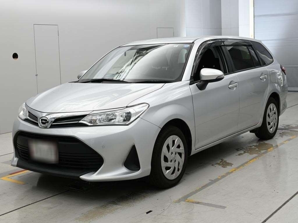 Открыть фотографии: Toyota Corolla XI (E160, E170) Рестайлинг 2