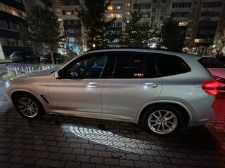2018 BMW X3 20d xDrive III (G01), серебристый, 3490000 рублей, вид 5