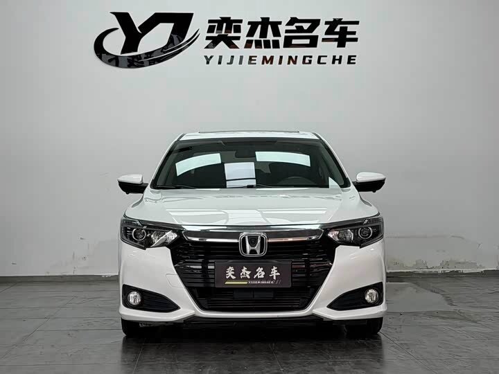 Открыть фотографии: Honda Crider II Рестайлинг