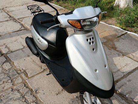 2024 Yamaha Jog, серебристый, 80000 рублей, вид 2