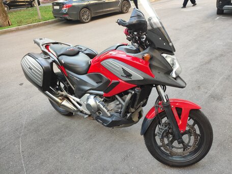 2013 Honda NC 700X, красный, 490000 рублей, вид 1
