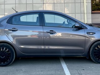 2015 Kia Rio III Рестайлинг, серый, 1199000 рублей, вид 5