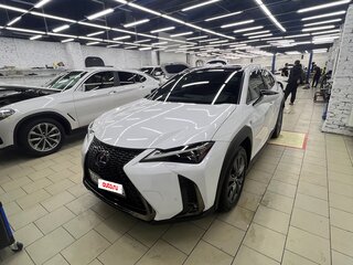 2021 Lexus UX 250h I, белый, 3699999 рублей, вид 1