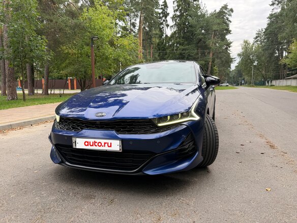 2020 Kia K5 III, синий, 2630000 рублей - вид 8