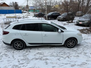 2010 Renault Megane III, белый, 650000 рублей, вид 4